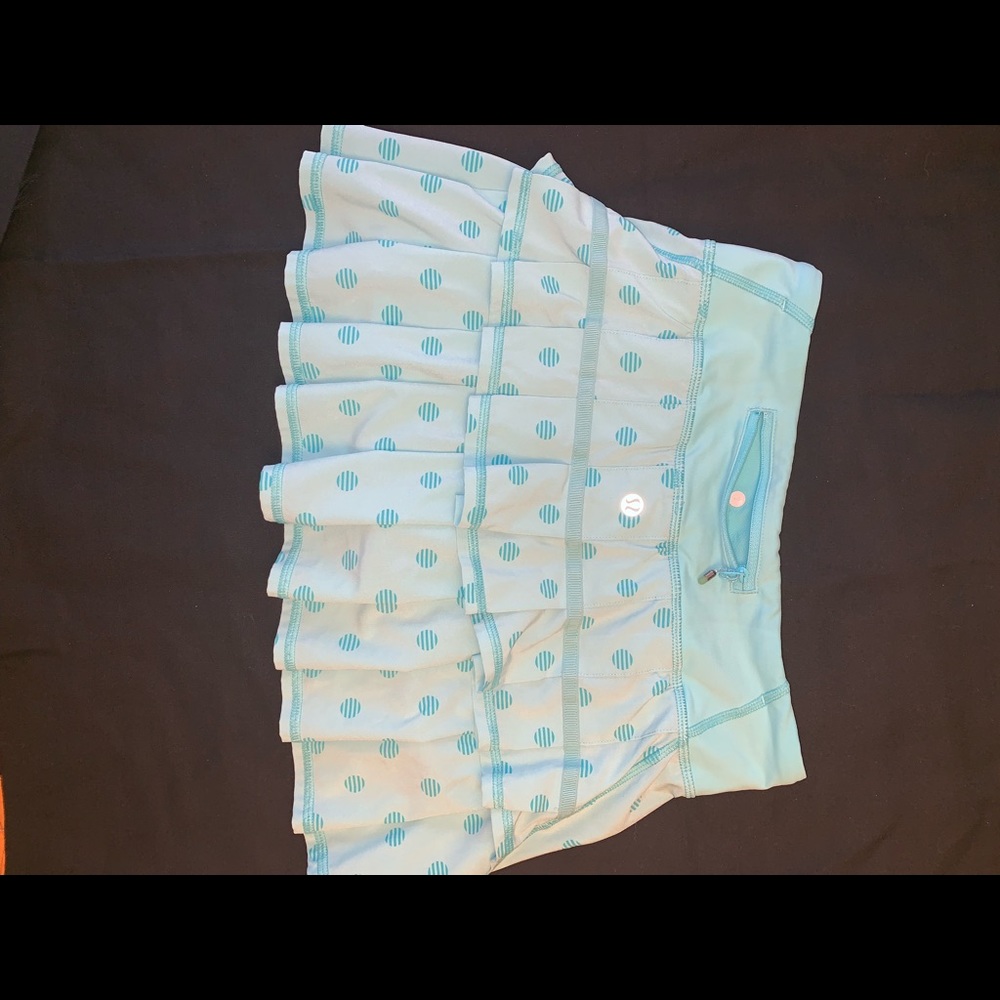 Lulu Lemon skirt!